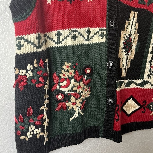 Vintage Mountain Lake Sweater Vest Floral Aztec Christmas Green Red Cottage Knit - Picture 3 of 12